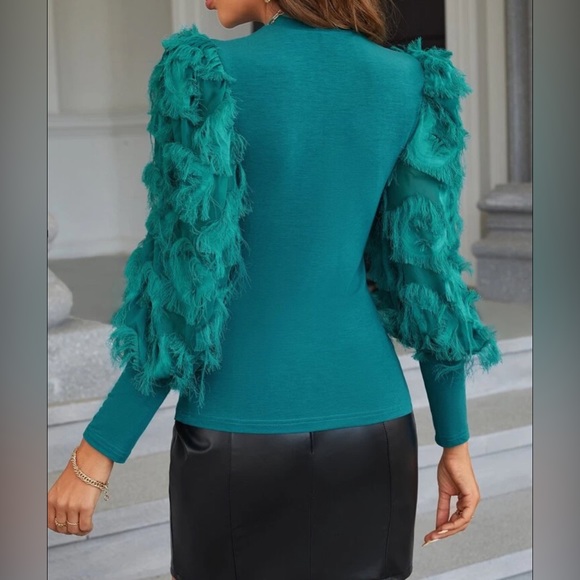 4X SHEIN Teal Blouse with Statement Feathery Sleeves - Picture 4 of 17